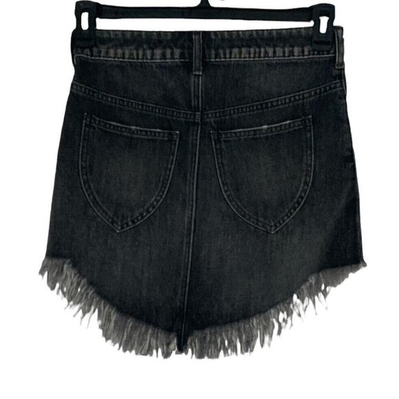 Free People Bailey Maverick Mini Skirt Women's Size 24 Frayed Raw Hem Denim NEW - Picture 5 of 12